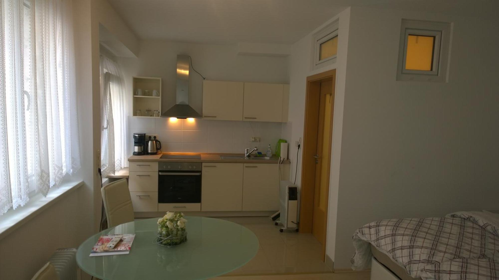 ויסבאדן Pensionsappartments Blitz מראה חיצוני תמונה