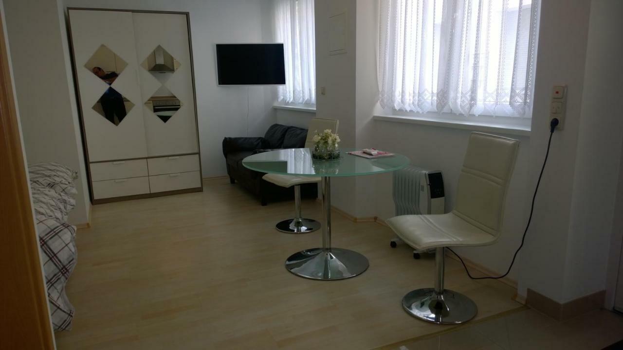 ויסבאדן Pensionsappartments Blitz מראה חיצוני תמונה