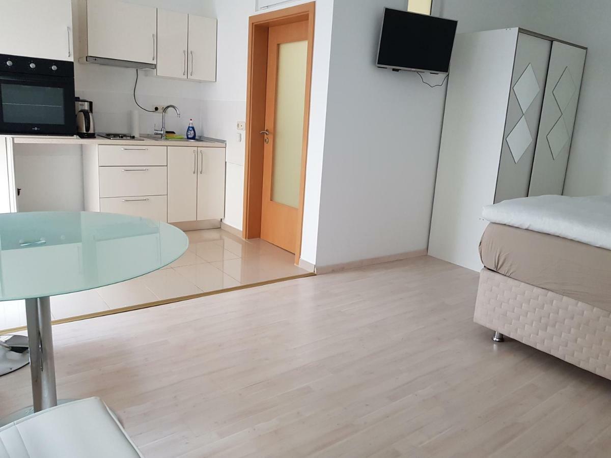 ויסבאדן Pensionsappartments Blitz מראה חיצוני תמונה
